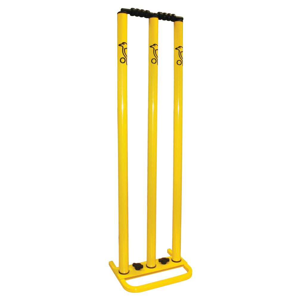 Kookaburra Detachable Base Metal Cricket Stumps