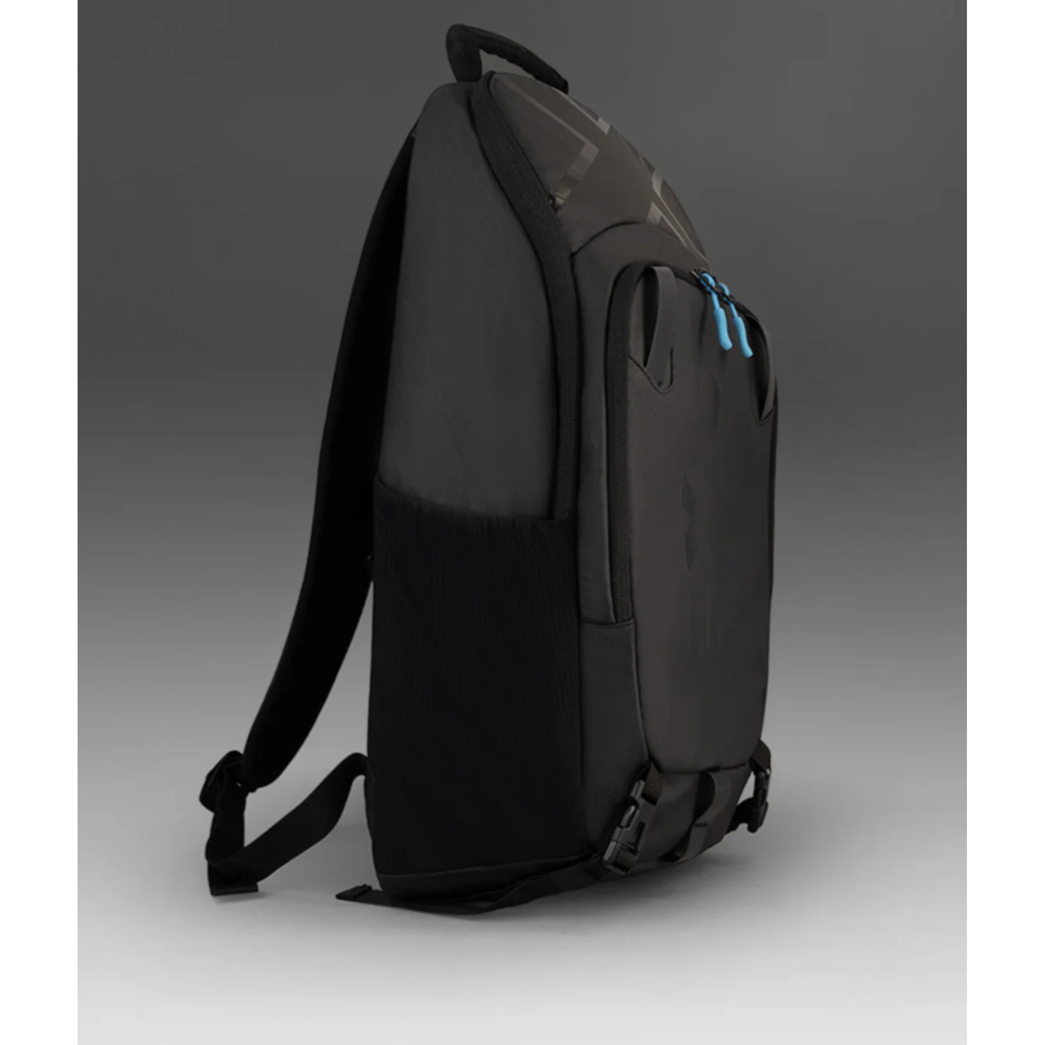 2XU Commute Backpack