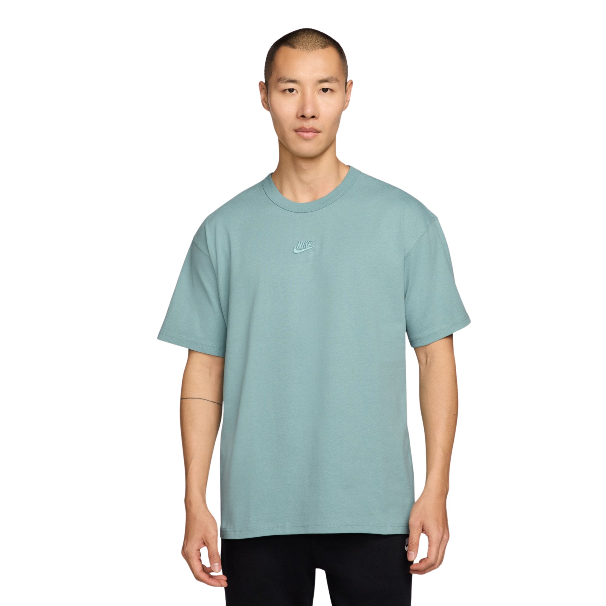 Nike Premium Essential Mens Tee