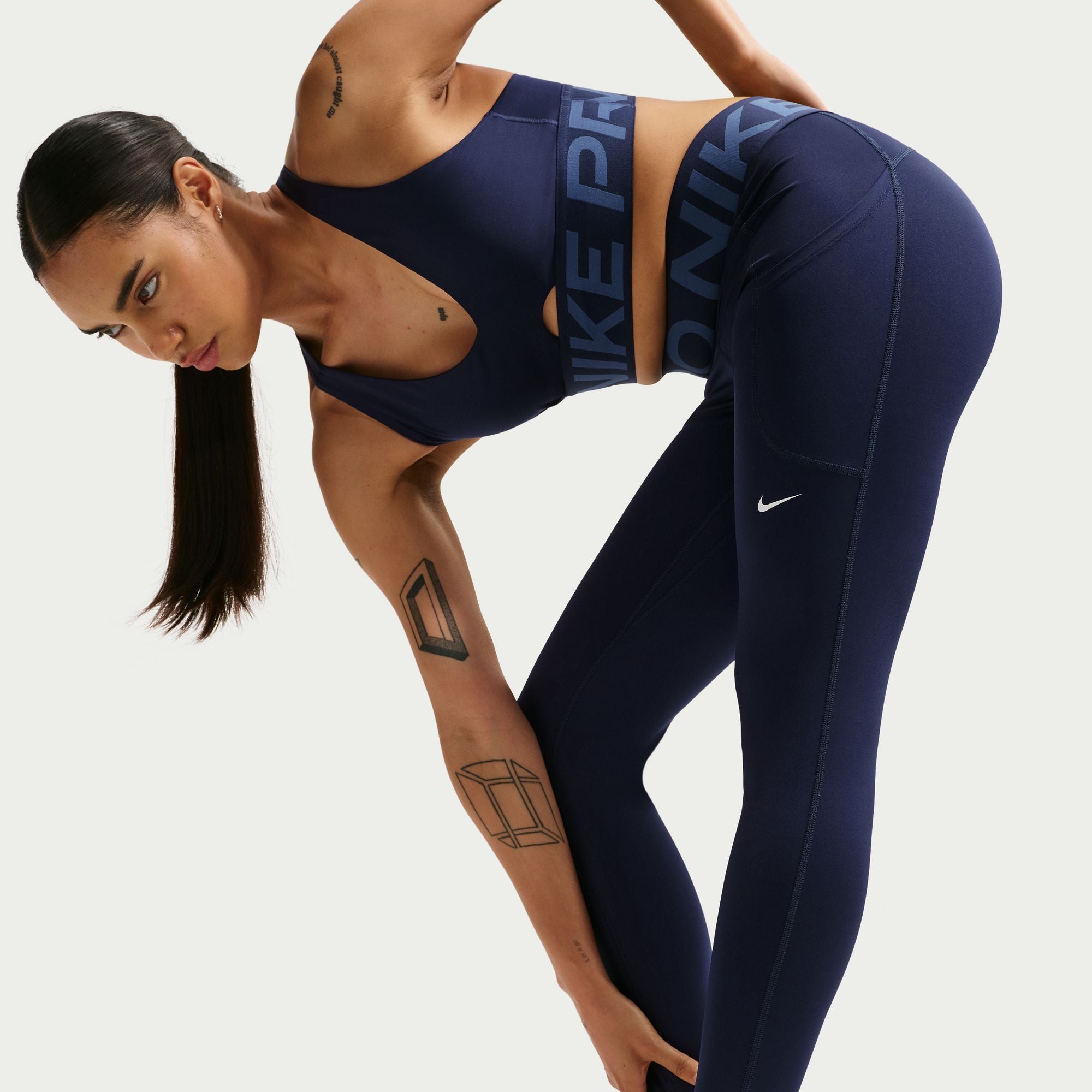 Nike Pro Sculpt High-Waisted 7/8 Womens Tights