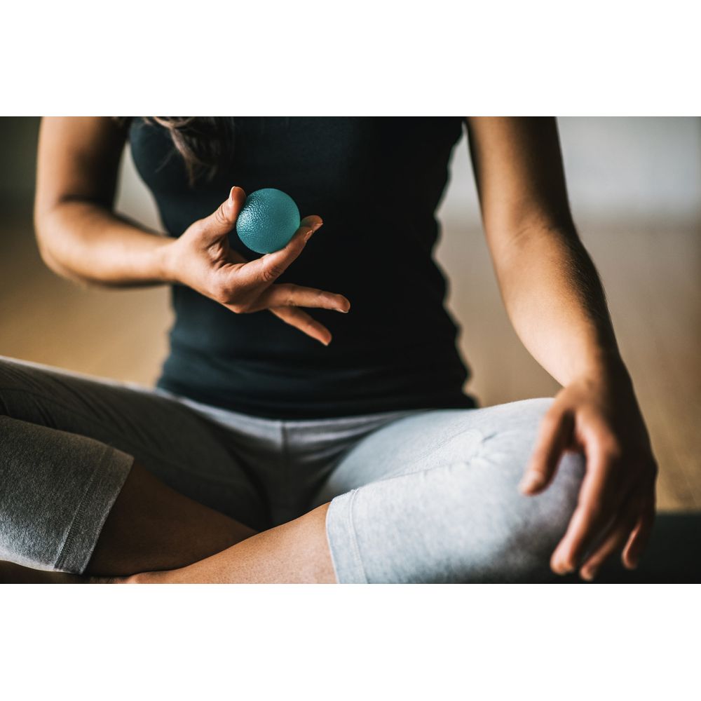 Gaiam Hand Therapy Kit