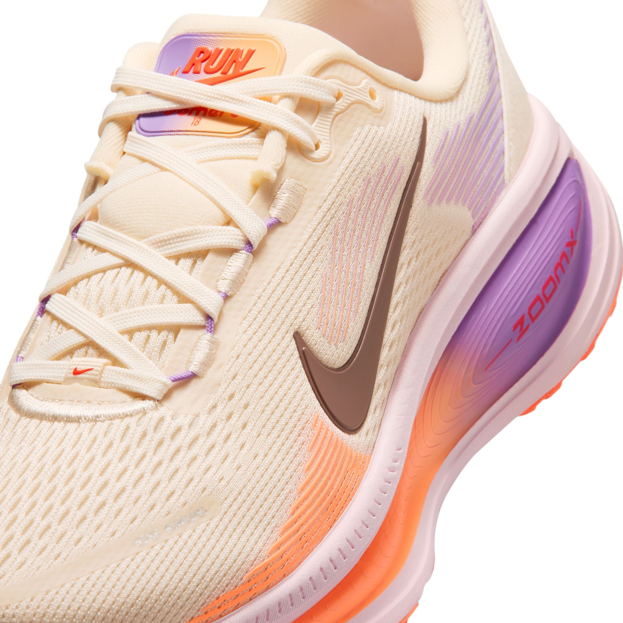 Nike Vomero 18 Womens Road Running Shoes