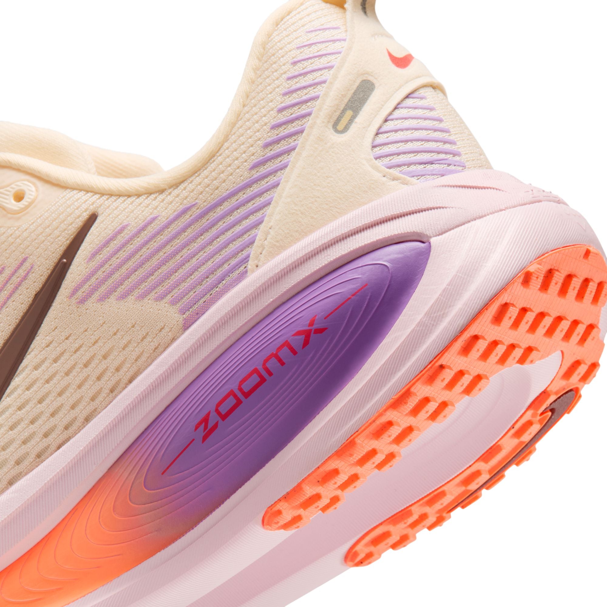 Nike Vomero 18 Womens Road Running Shoes