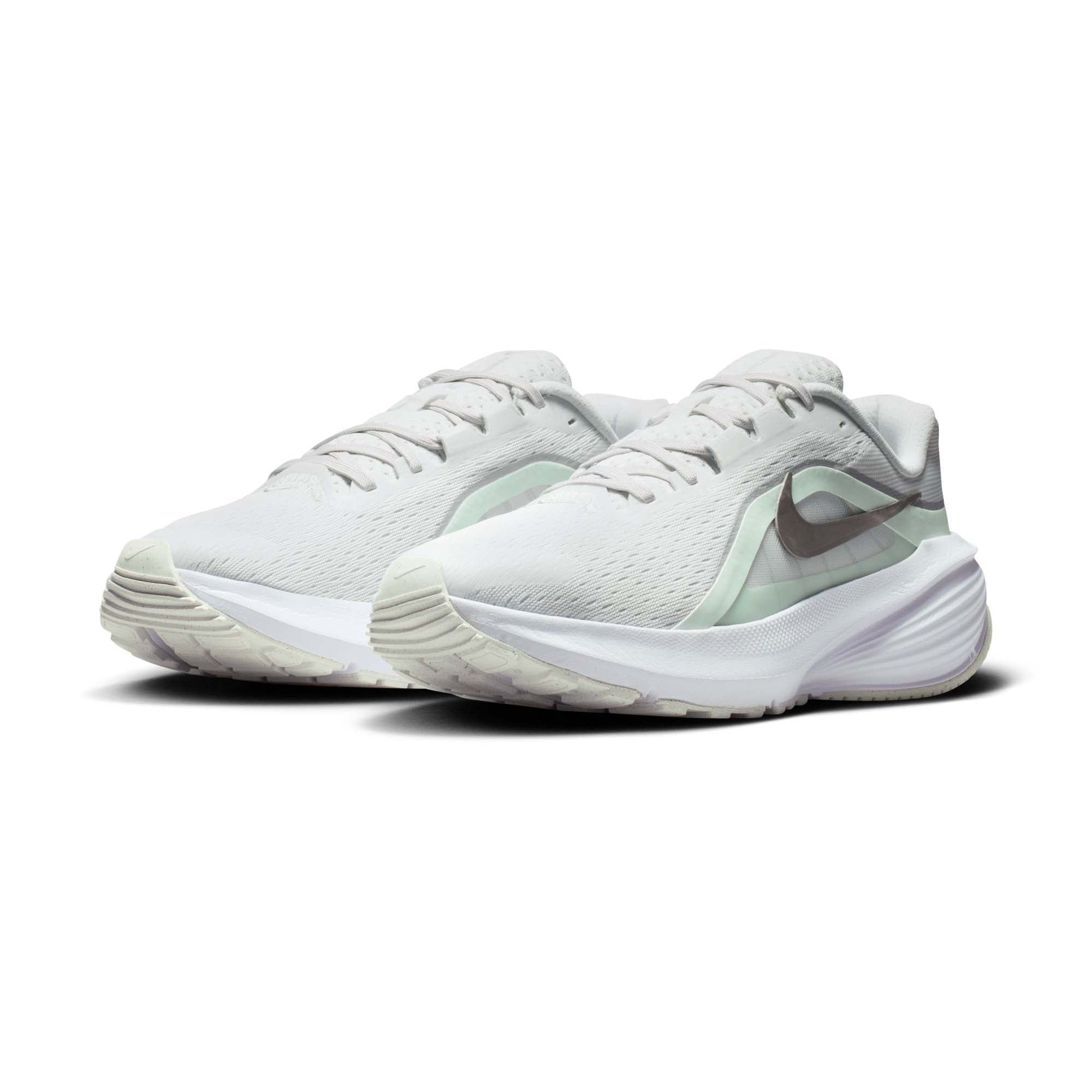 Nike Downshifter 14 Womens Running Shoes