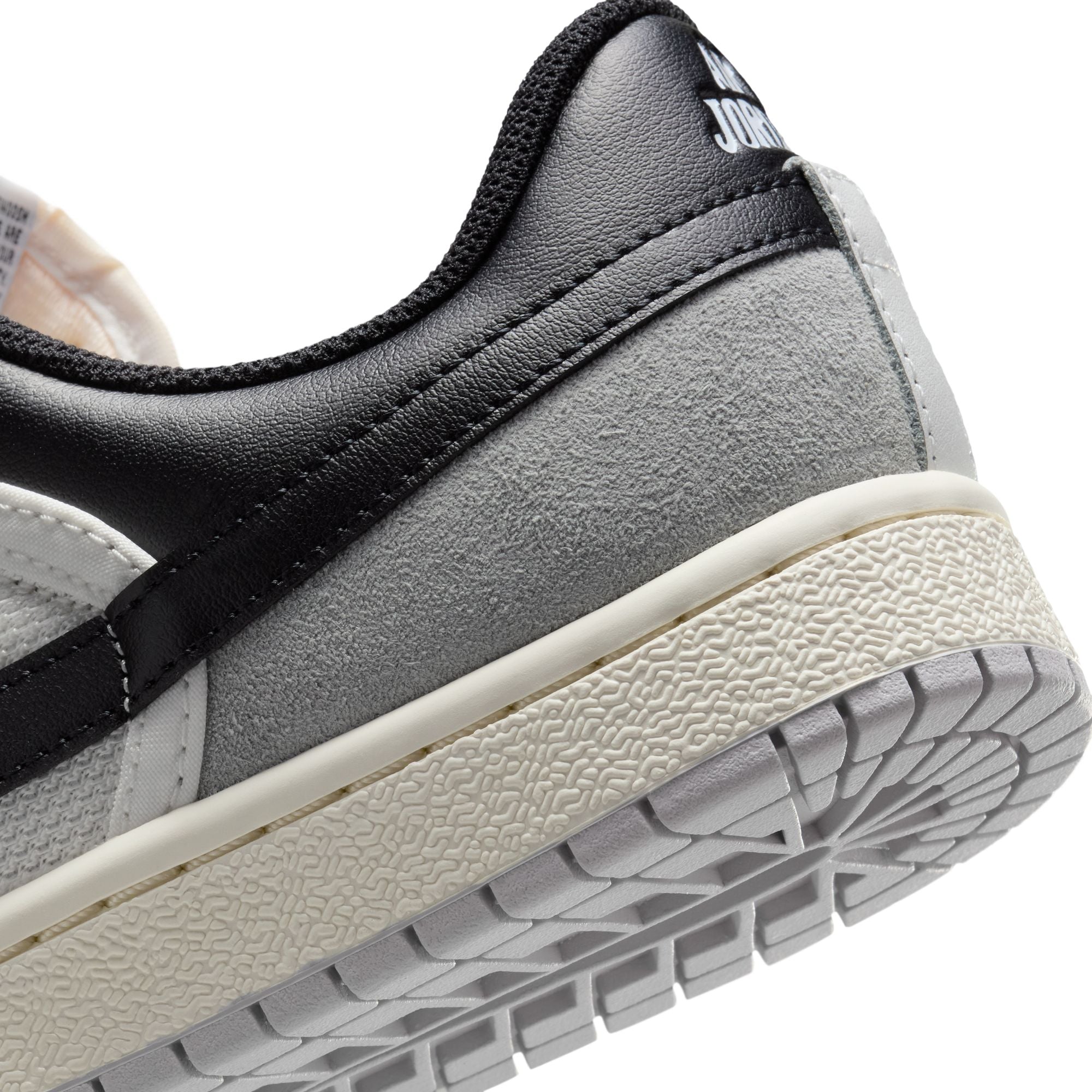 Nike Air Jordan Skyline Low Womens Shoes