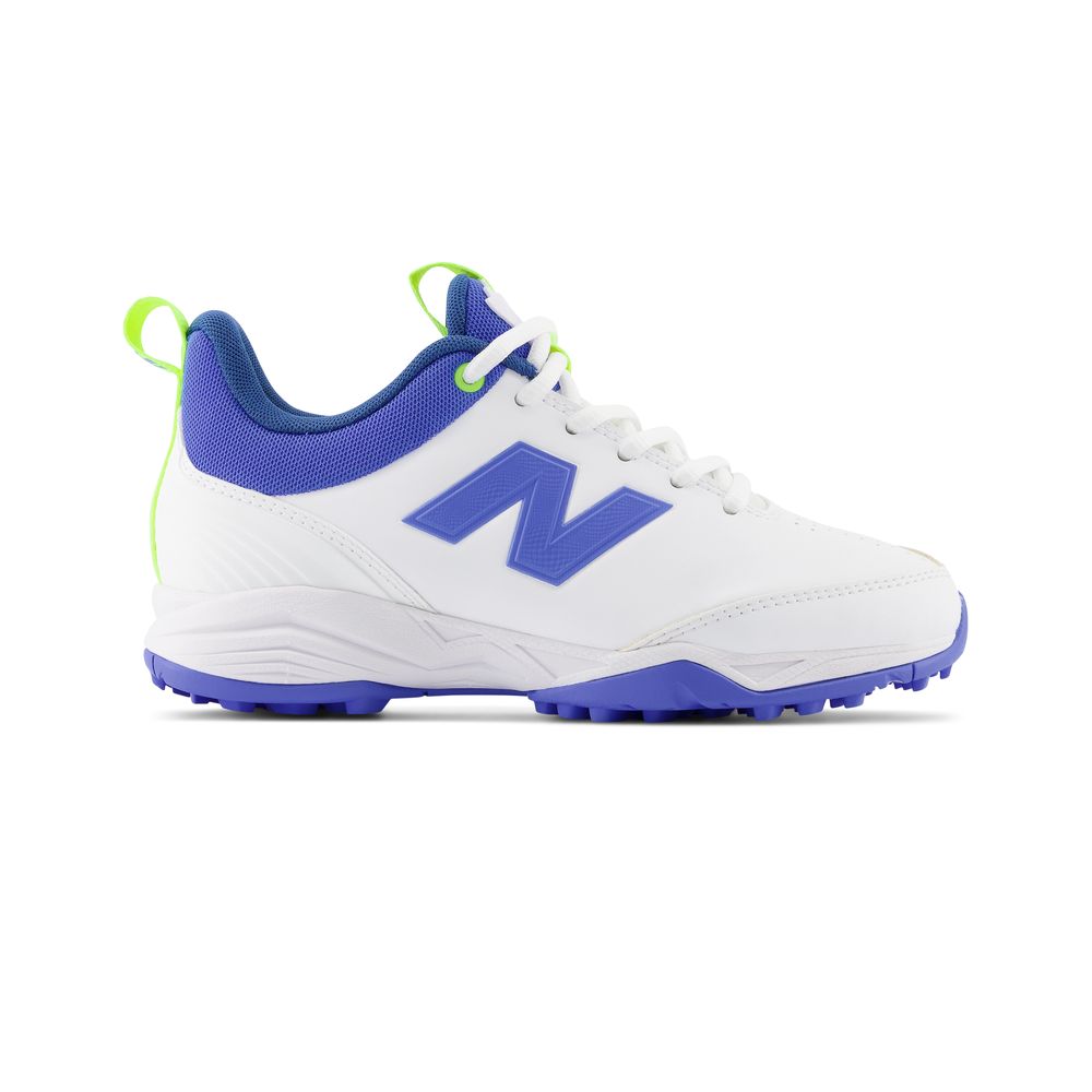 New Balance KC4020 - Kids Cricket Shoes