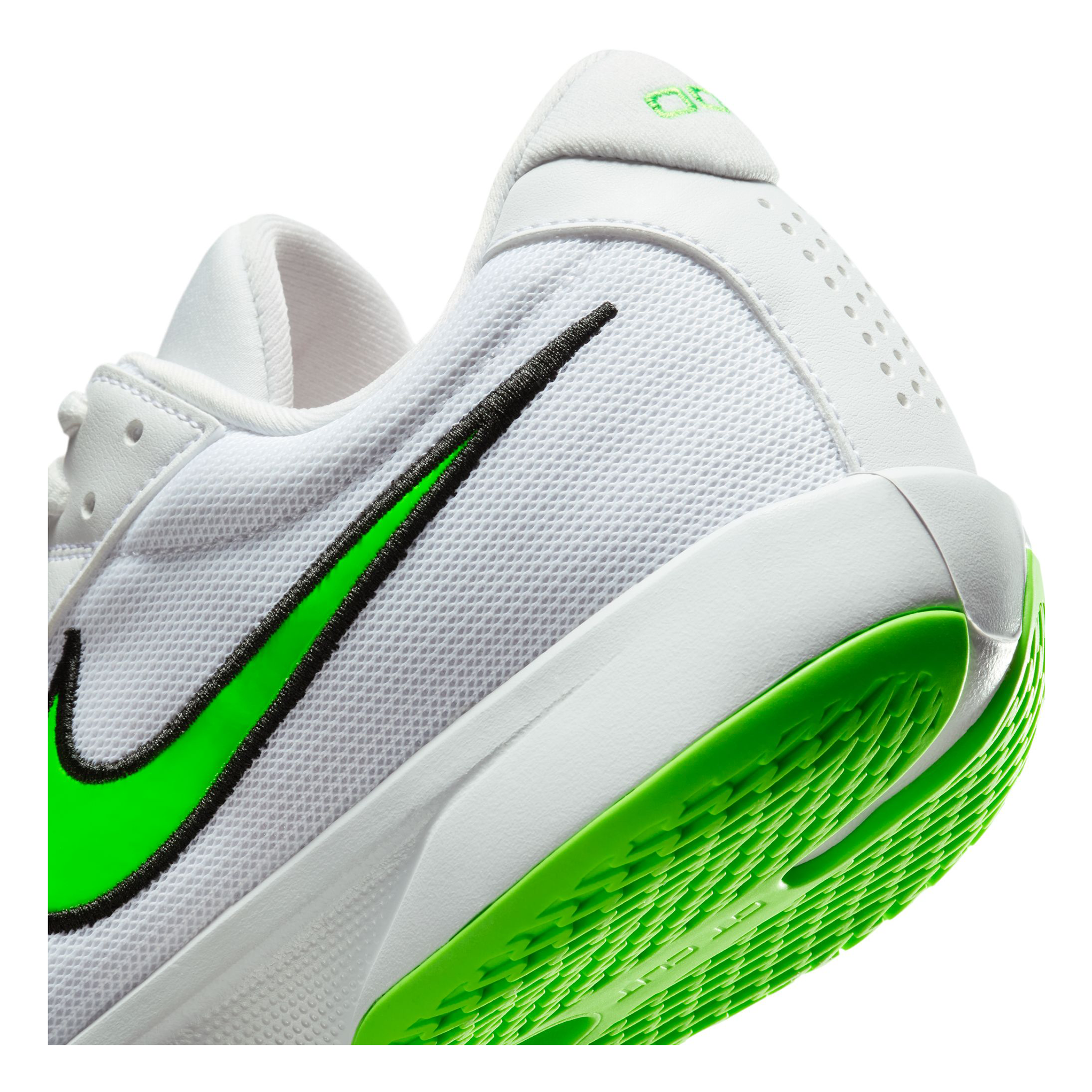 Nike G.T. Cut Academy Mens Basketball Shoes