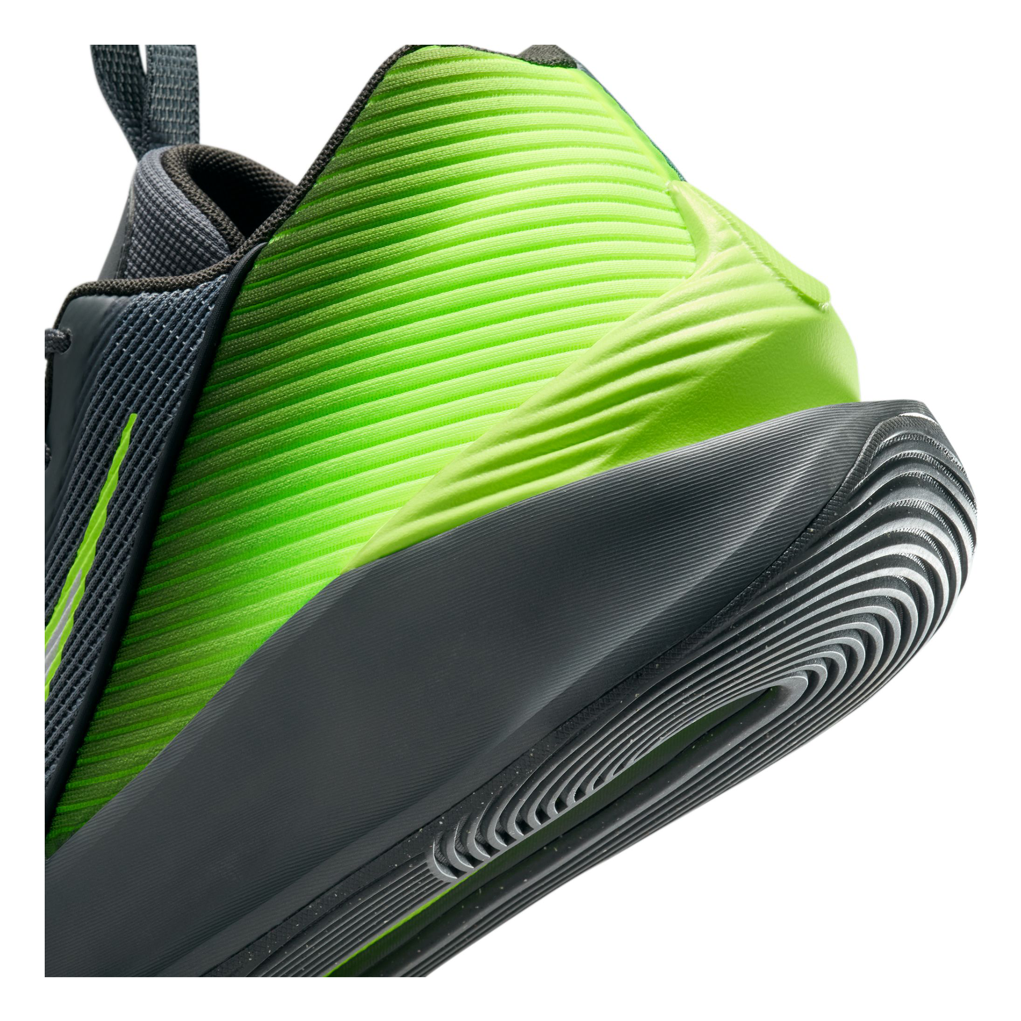 Nike G.T. Jump Academy Mens Basketball Shoes