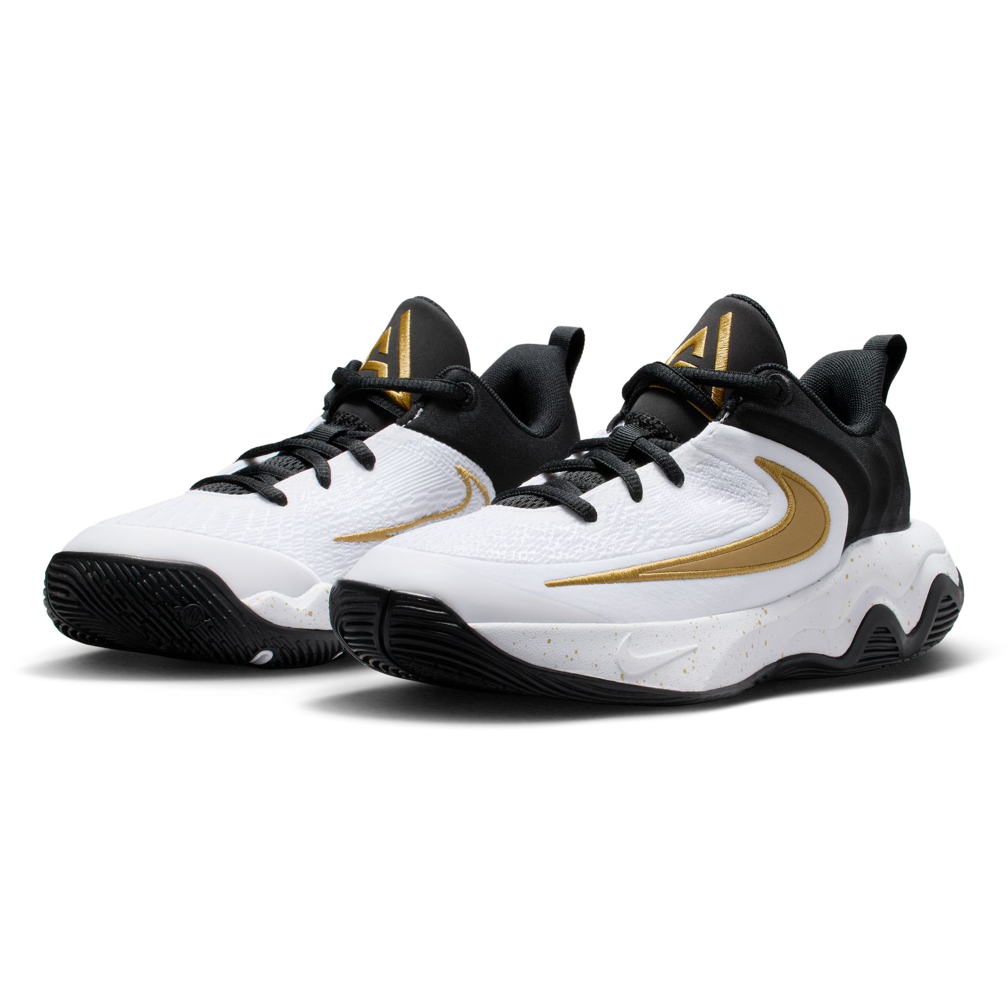 Nike Giannis Immortality 4 Kids Basketball Shoes