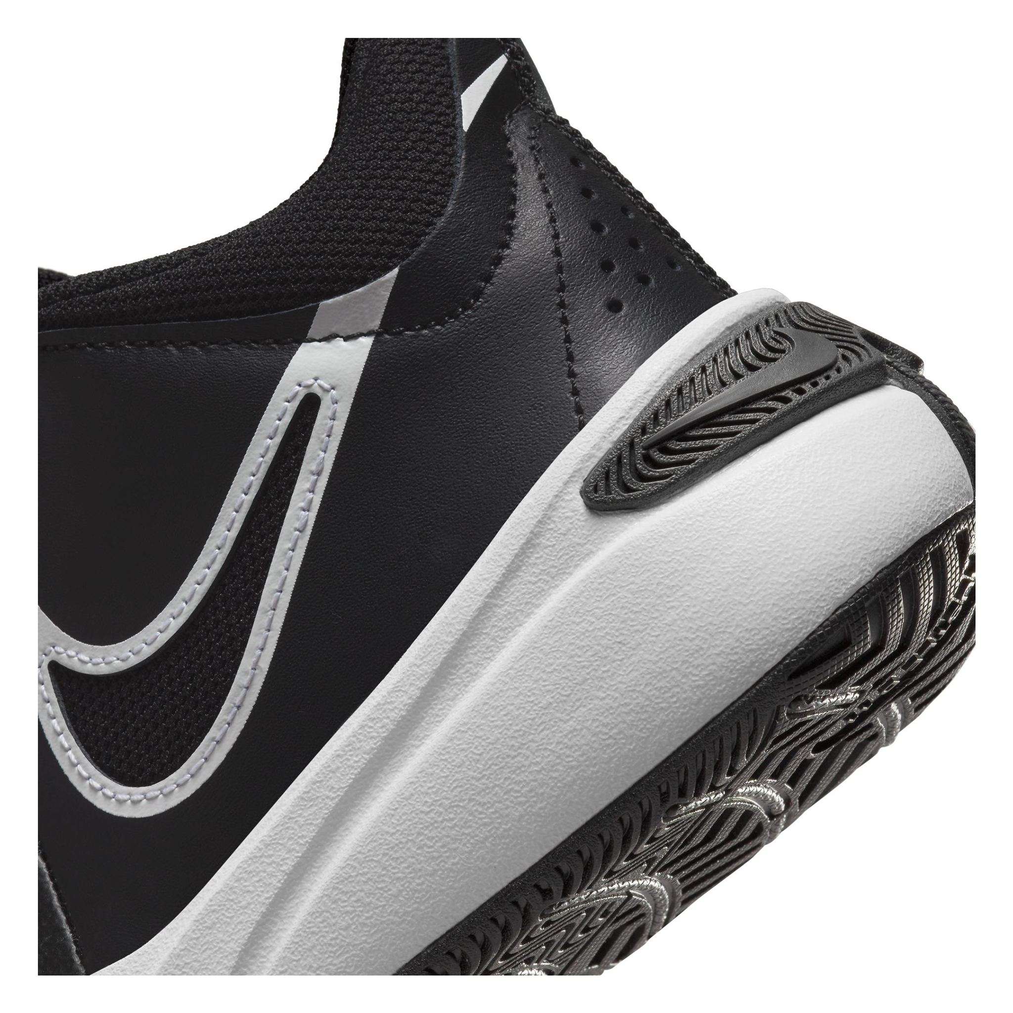 Nike Team Hustle D 11 GS Kids Basketball Shoes