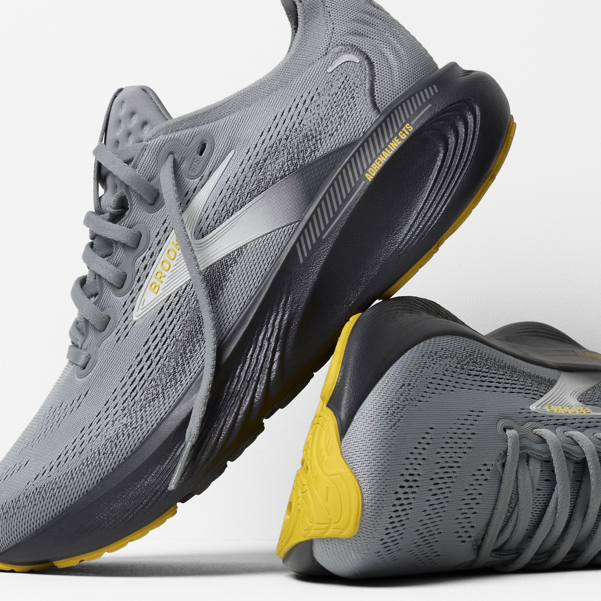 Brooks Adrenaline GTS 25 Mens Running Shoes