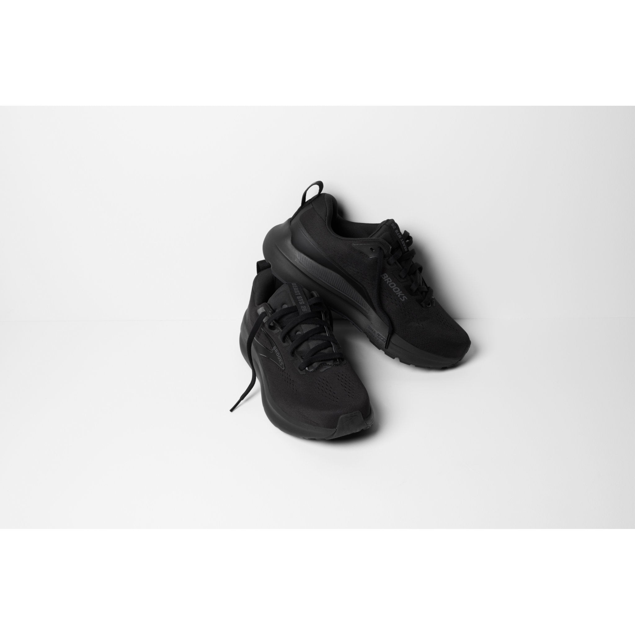 Brooks Beast GTS 26 4E Mens Running Shoes