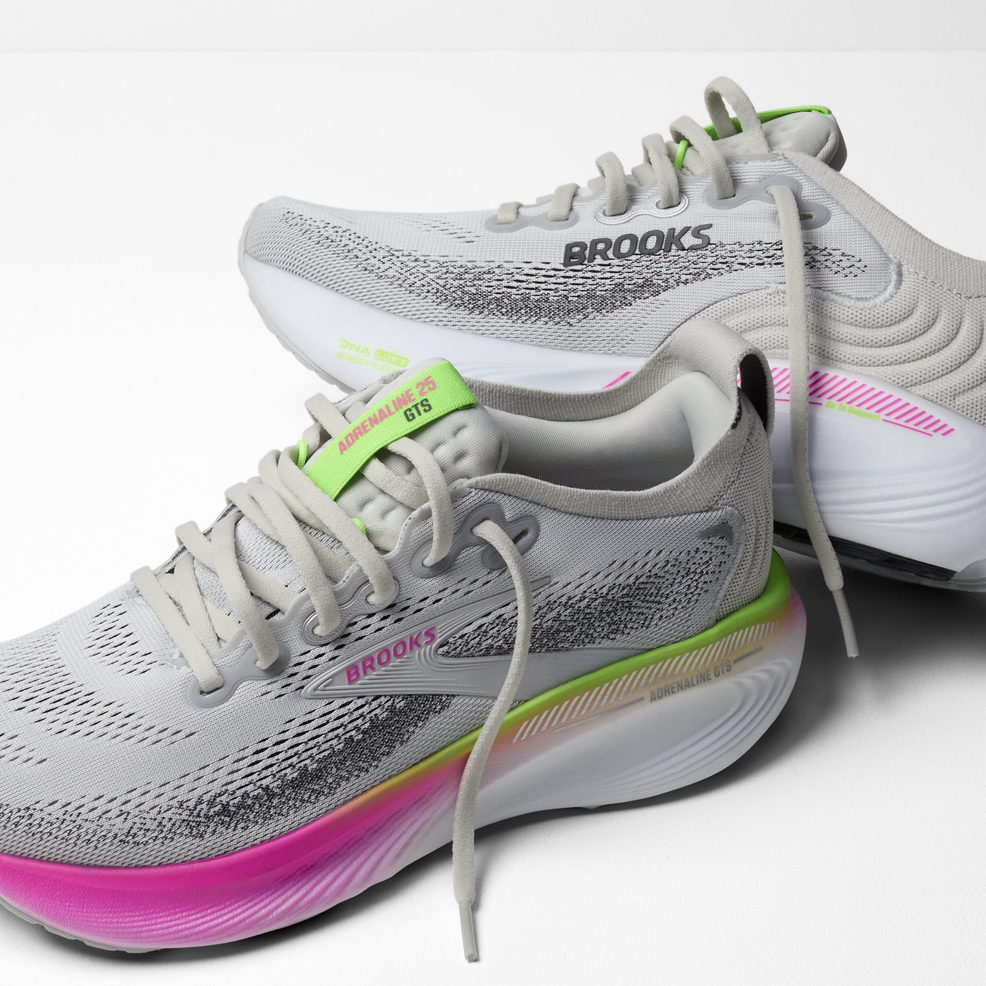 Brooks Adrenaline GTS 25 Sneakers Brooks Adrenaline GTS 25 Sneakers