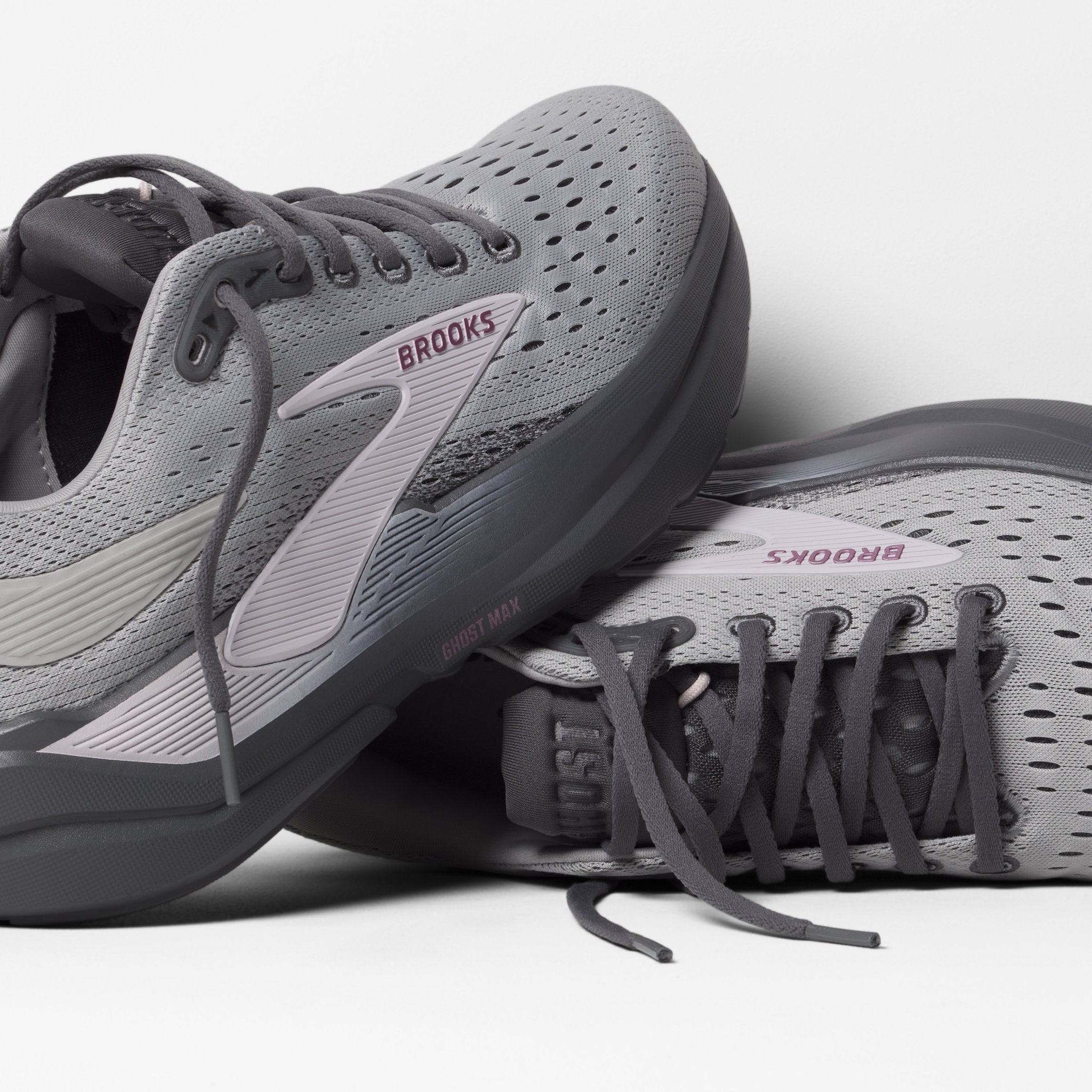 Brooks Ghost Max 3 Womens Running Shoes