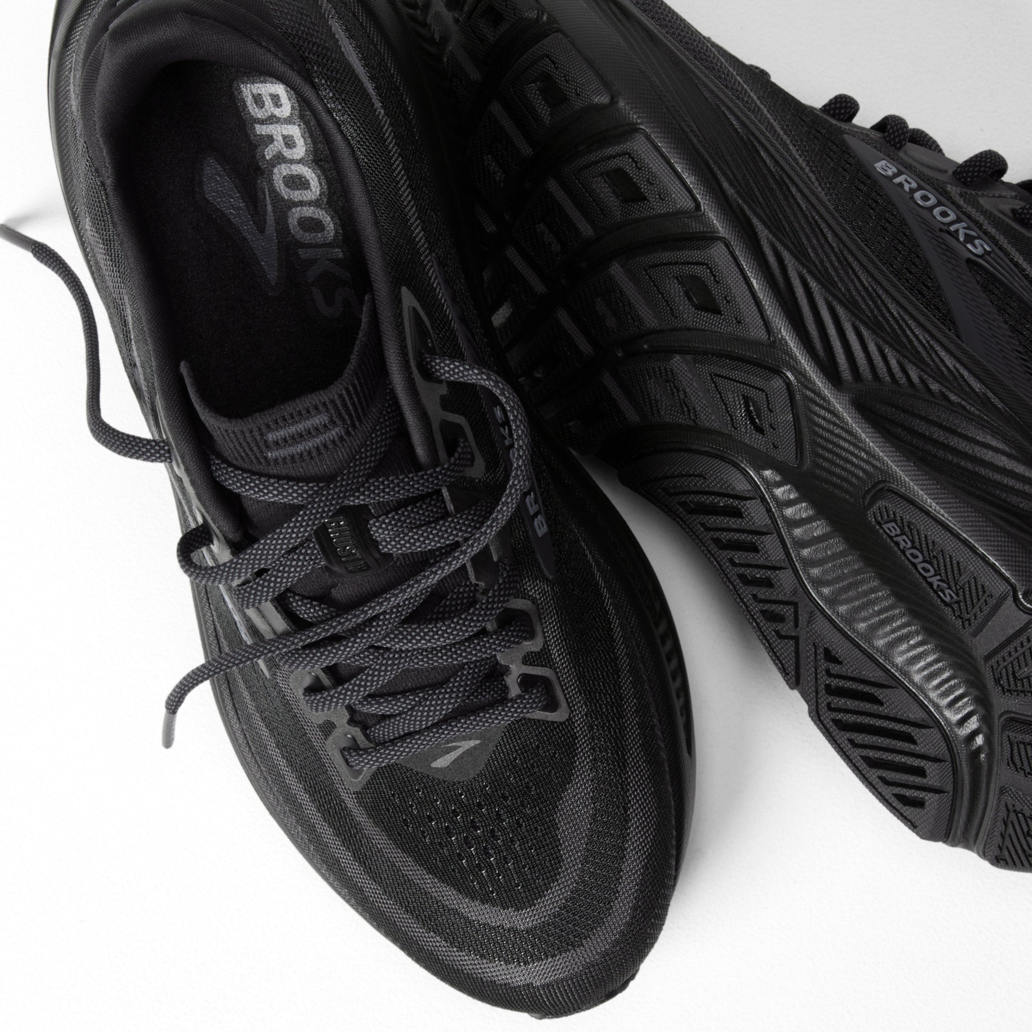 Brooks Ghost 18 D Womens Running Shoes