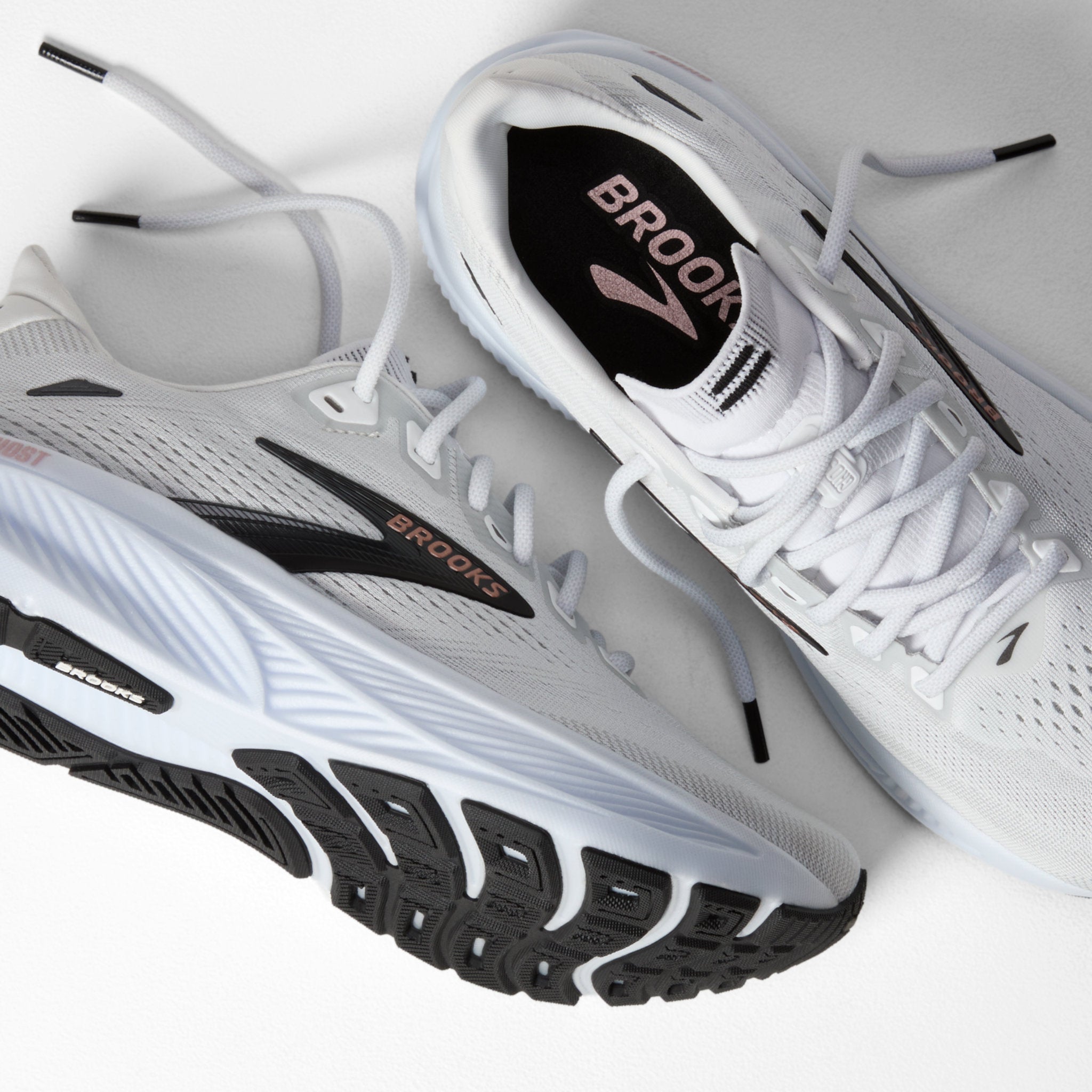Brooks Ghost 18 Womens Running Shoes