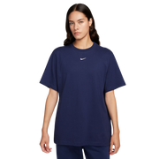 Nike Essential Womens Tee