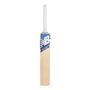 New Balance DC300 Junior Cricket Bat