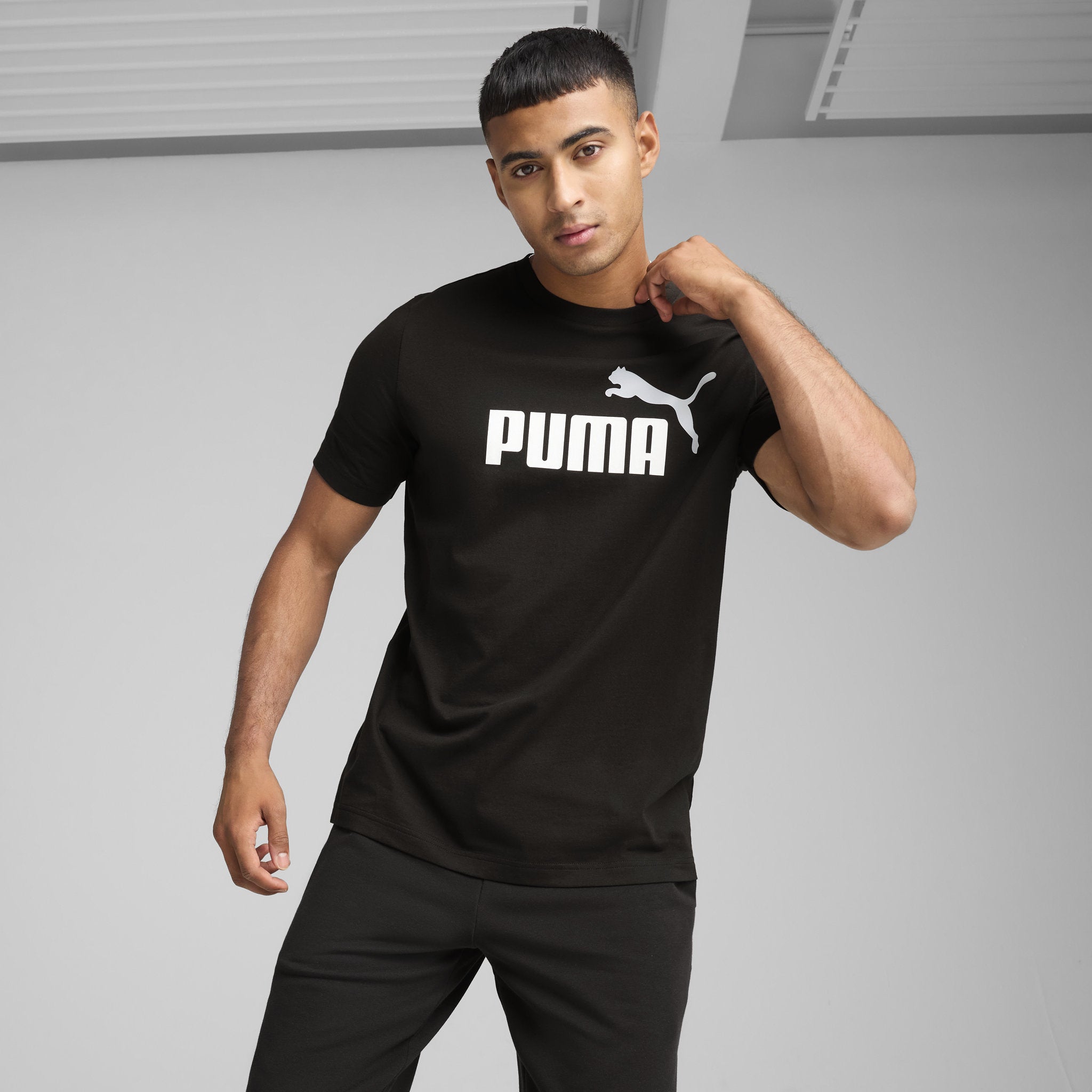 PUMA Essentials No.1 Logo Mens Tee