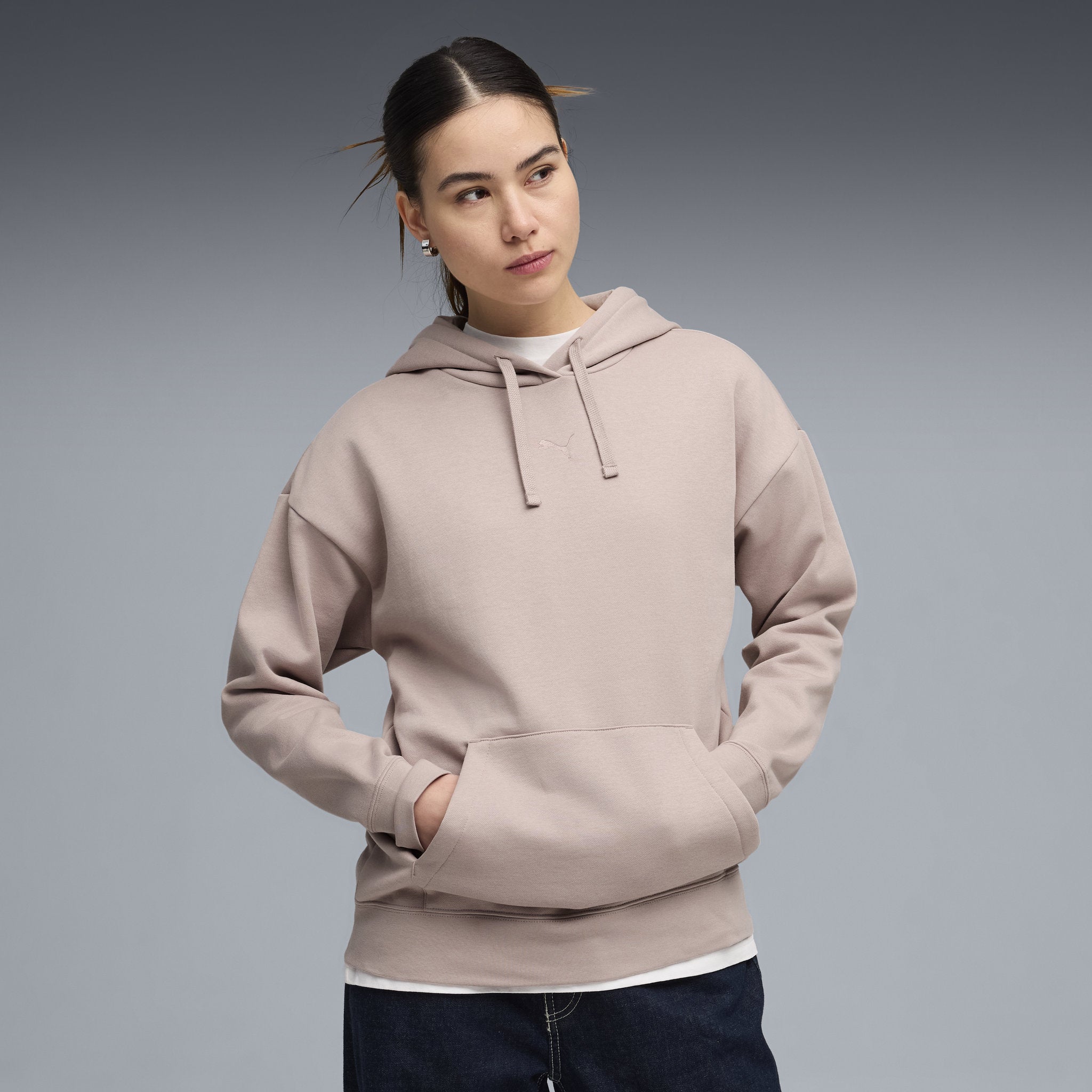 PUMA Essentials Cat Logo Womens Relaxed Hoodie