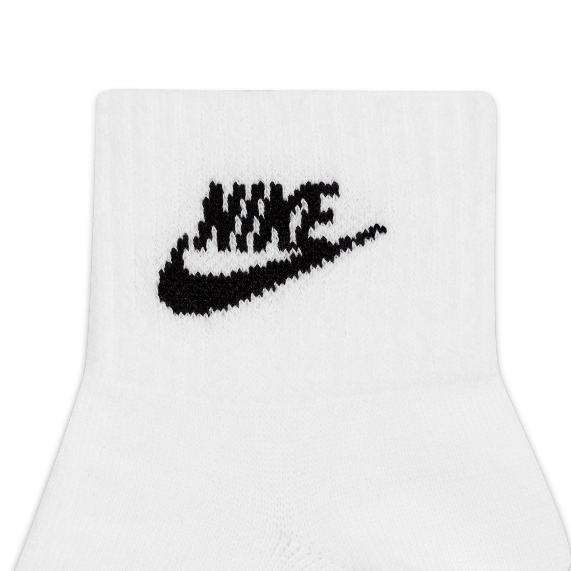 Nike Everyday Essential Ankle Socks 3 Pack