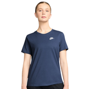 Nike Sportswear Club Essentials Womens Tee
