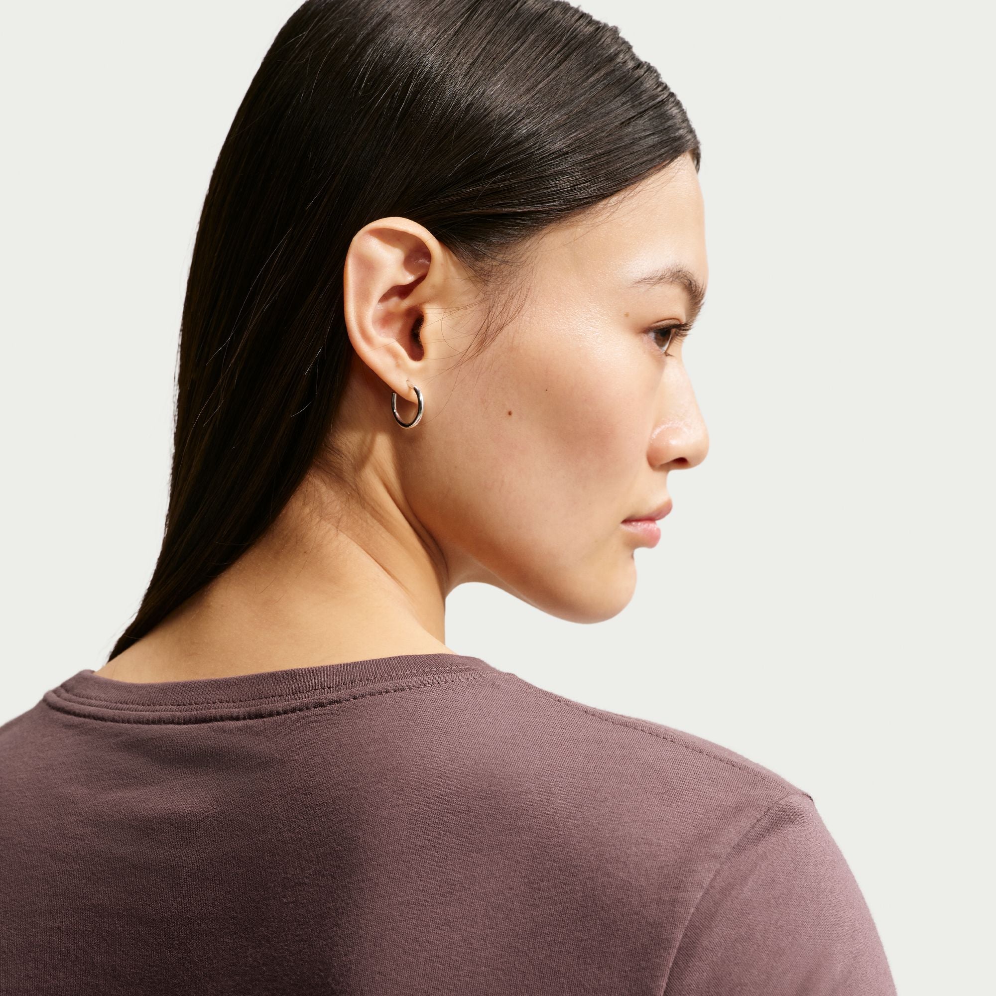 Nike Sportswear Club Essentials Womens Tee