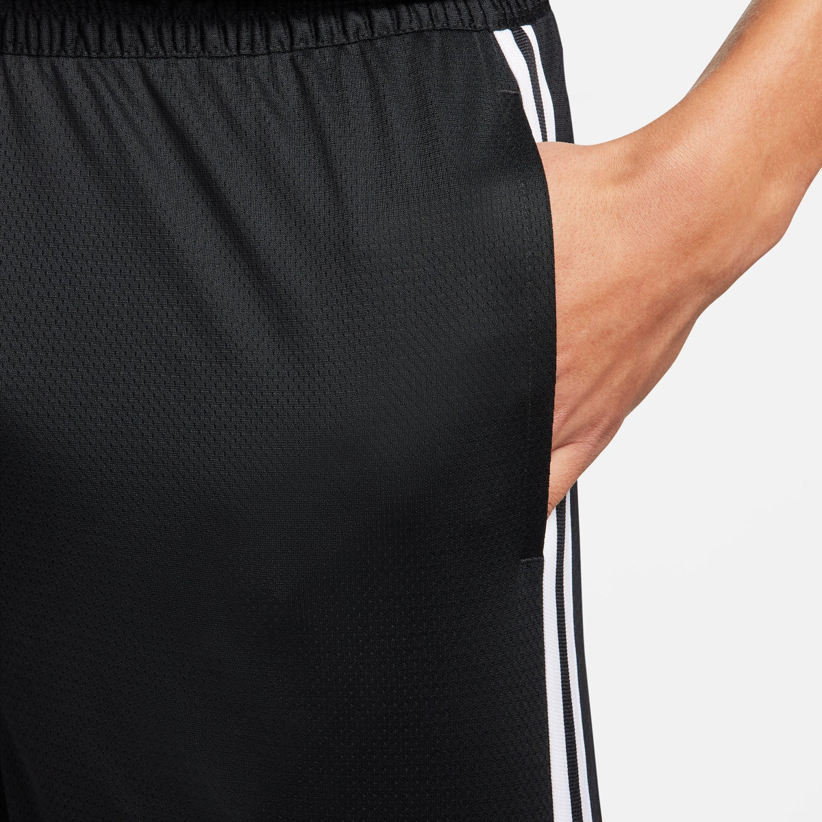 Nike DNA Dri-FIT 8-Inch Mens Basketball Shorts