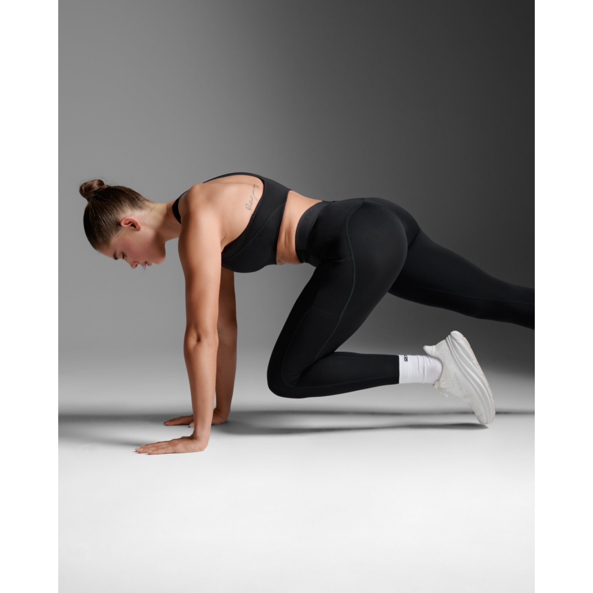 2XU Form Stash Hi-Rise Womens Compression Tights