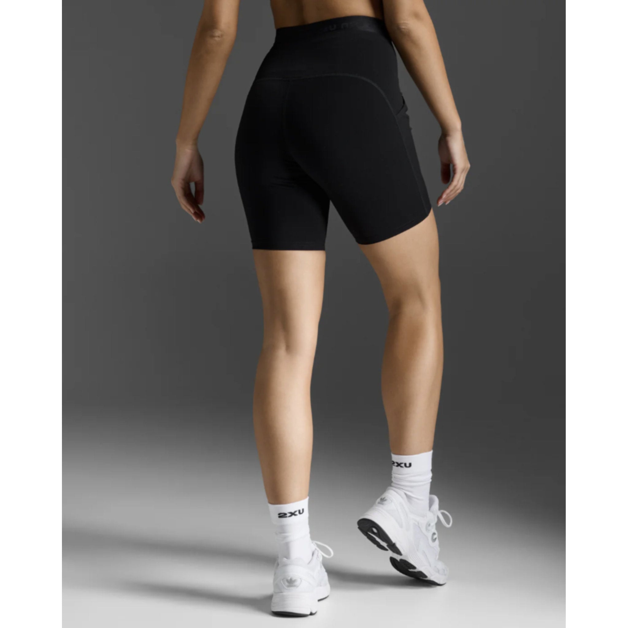 2XU Form Stash Hi-Rise Womens Bike Shorts