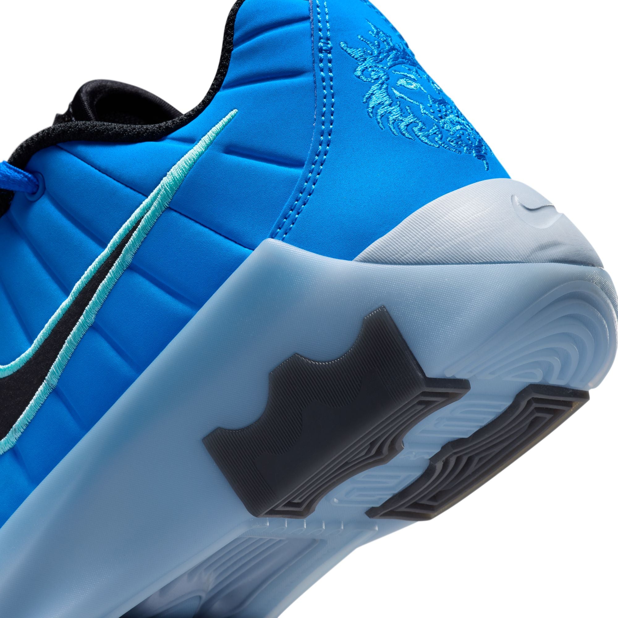 Nike LeBron Witness IX Kids Basketball Shoes