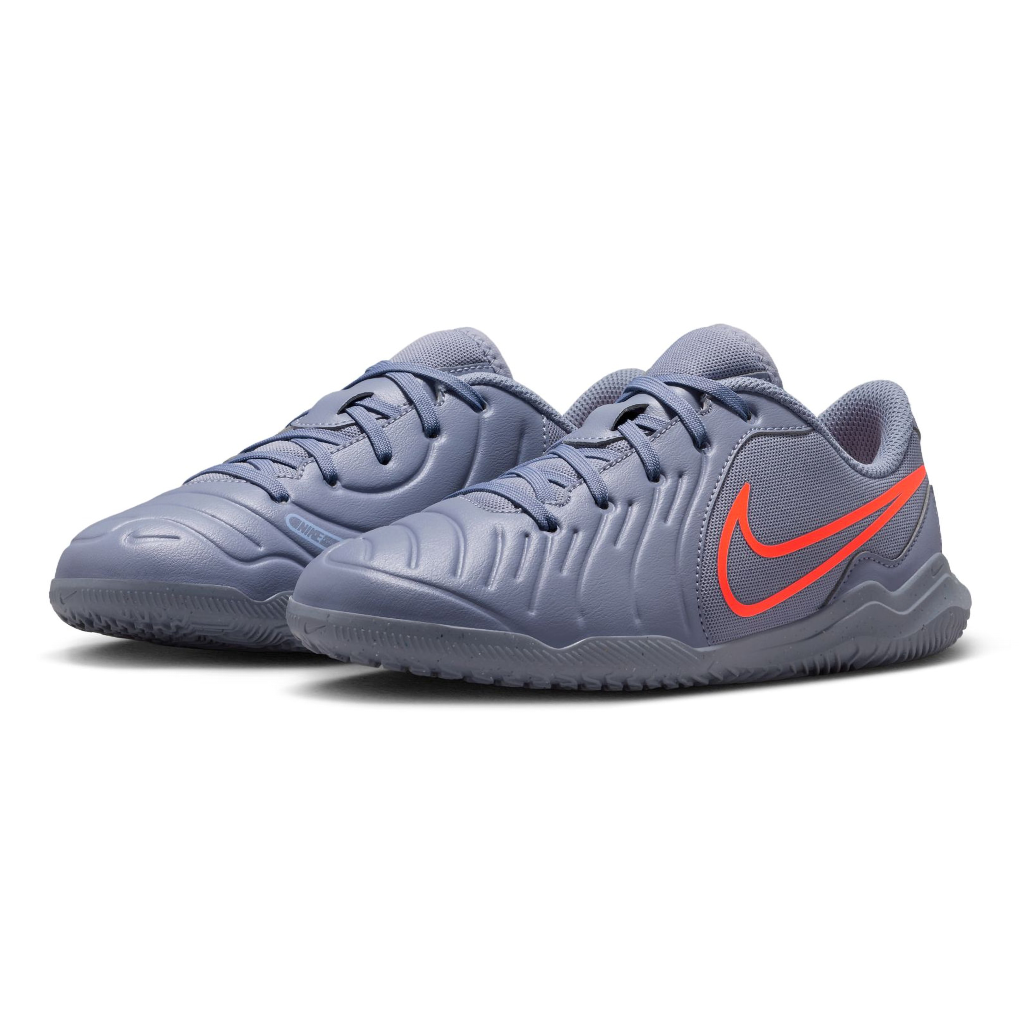 Nike Jr. Tiempo Legend 10 Club Kids Indoor Football Boots