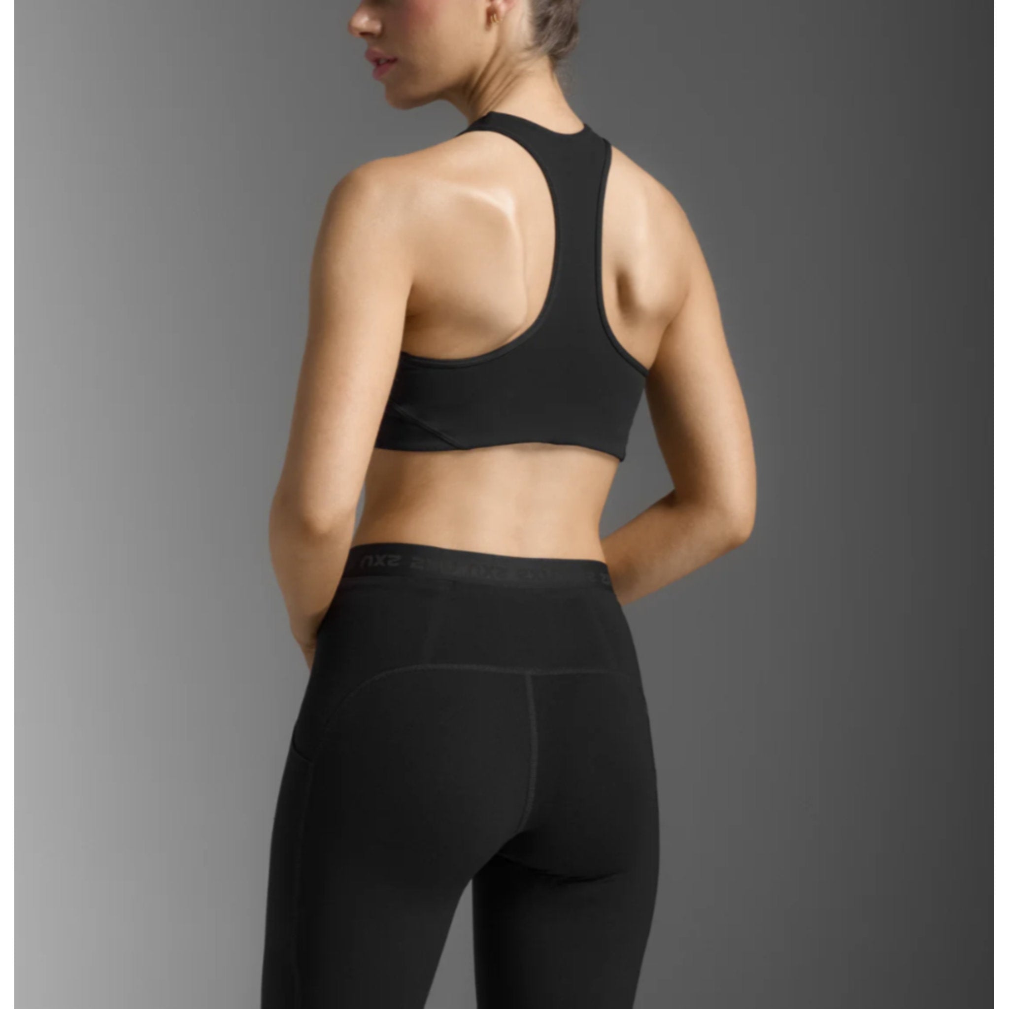 2XU Form Racerback Medium Impact Womens Bra
