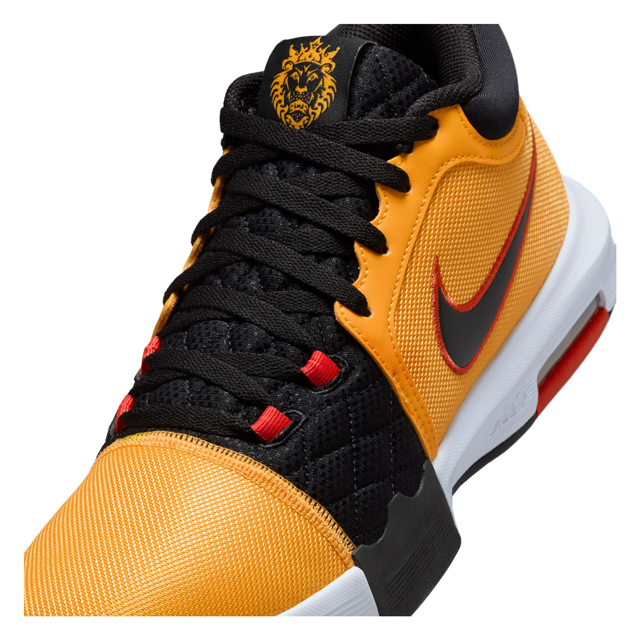 Nike LeBron Witness 8 Mens Basketball Shoes