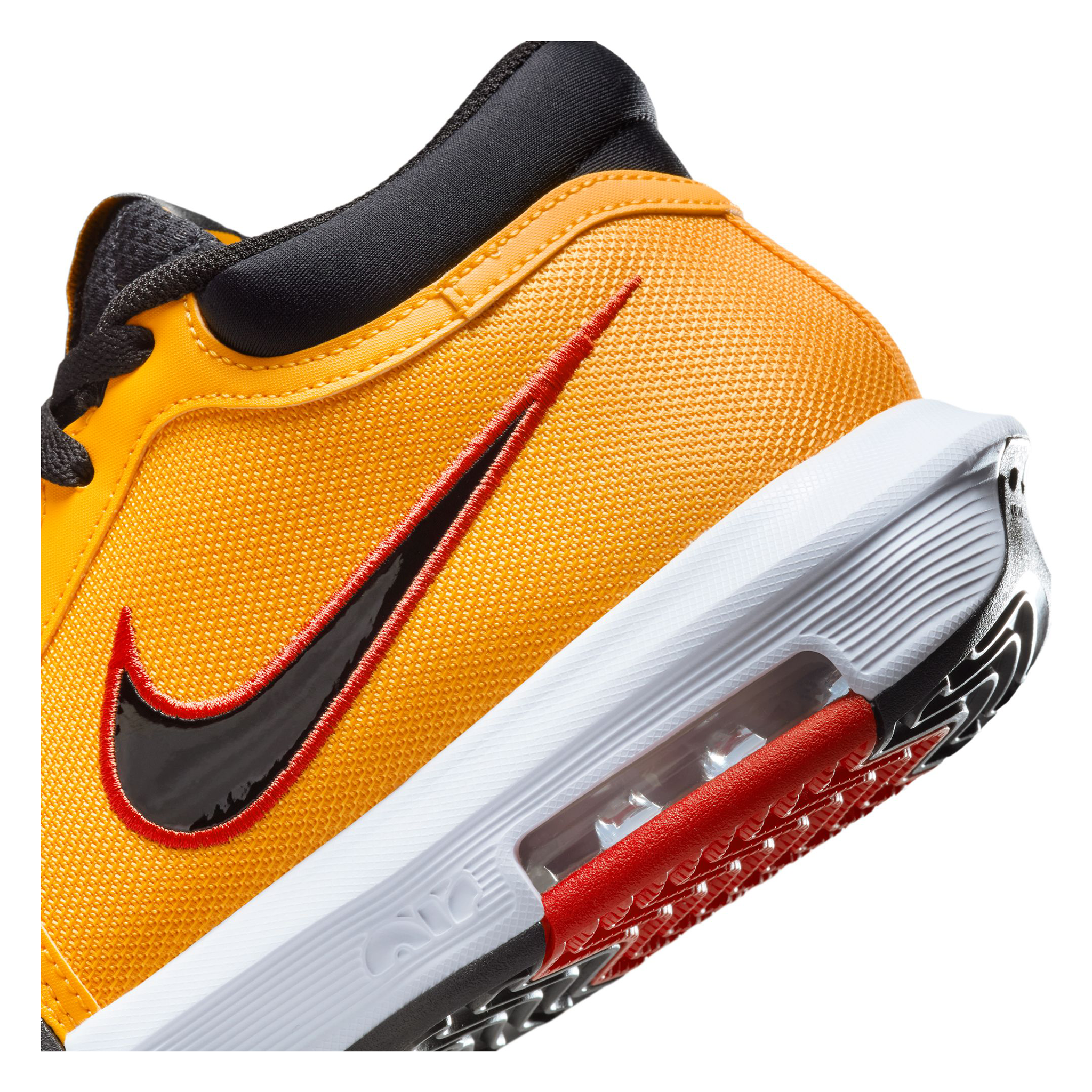 Nike LeBron Witness 8 Mens Basketball Shoes