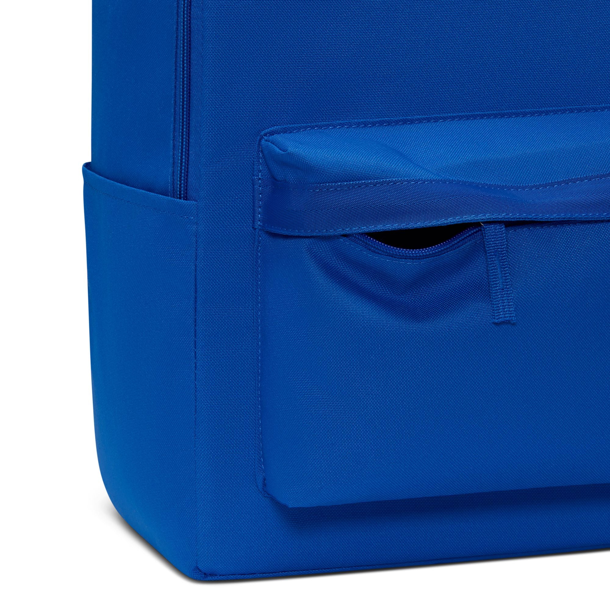 Nike Heritage 25L Backpack