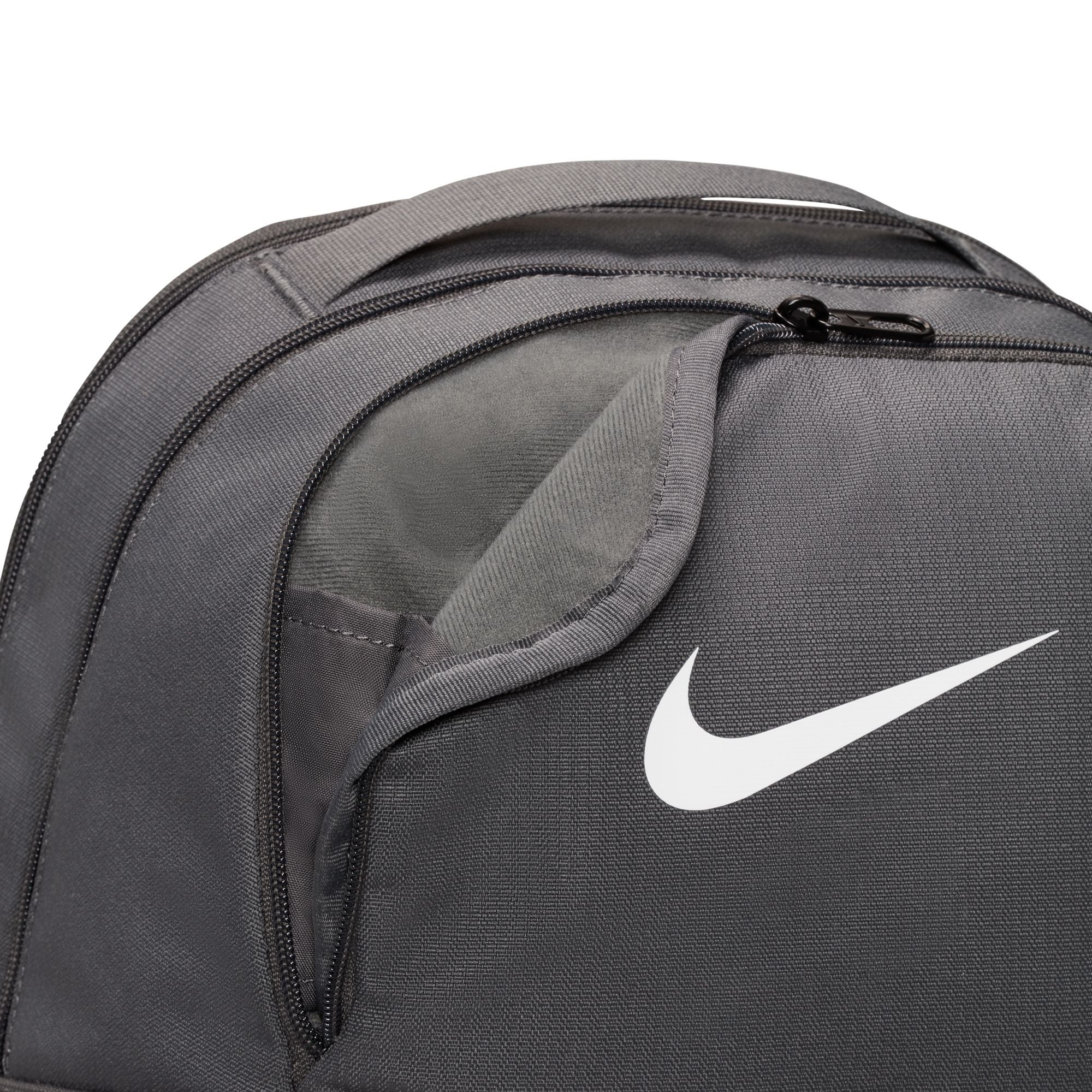 Nike Brasilia 9.5 Medium Training Backpack