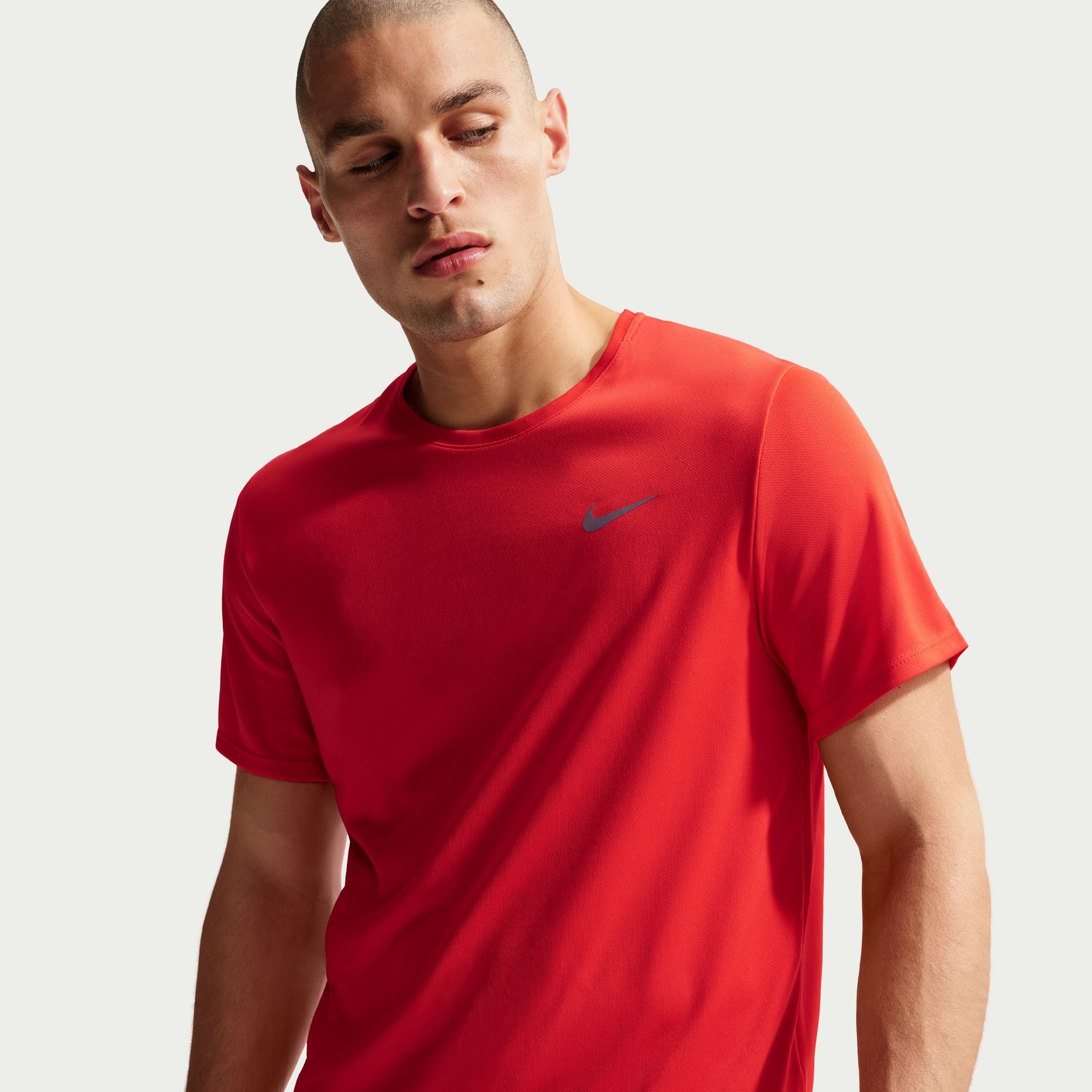 Nike Miler Dri-FIT UV Mens Running Tee