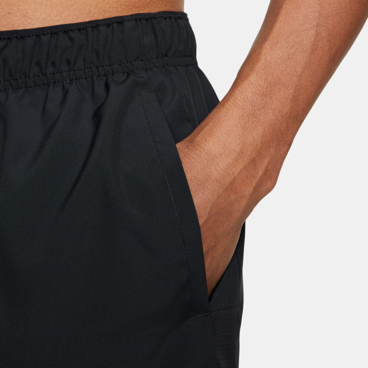 Nike Challenger Dri-FIT 7-Inch Unlined Mens Running Shorts