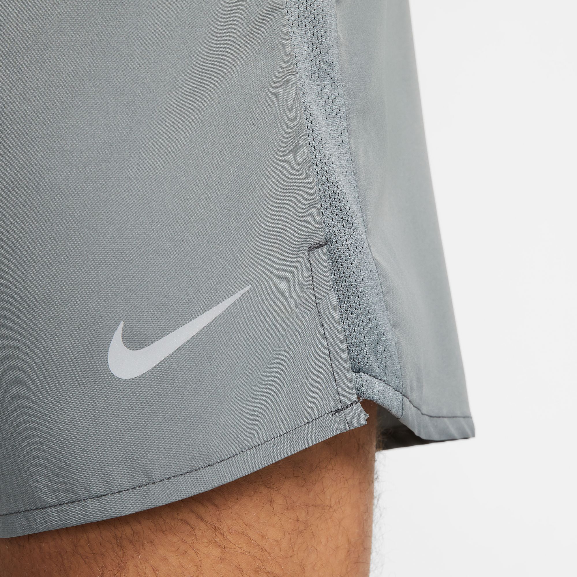 Nike Challenger Dri-FIT 7 Inch Unlined Mens Running Shorts