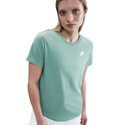 Nike Sportswear Club Essentials Womens Tee
