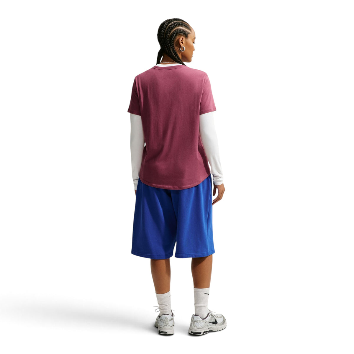 Nike Sportswear Club Essentials Womens Tee