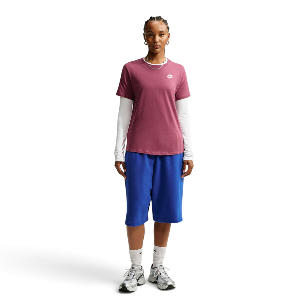 Nike Sportswear Club Essentials Womens Tee
