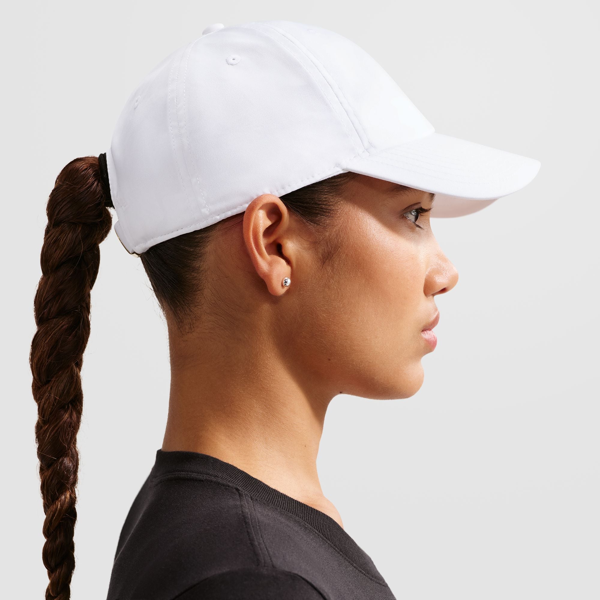Nike Club Dri-FIT Unstructured Metal Swoosh Cap