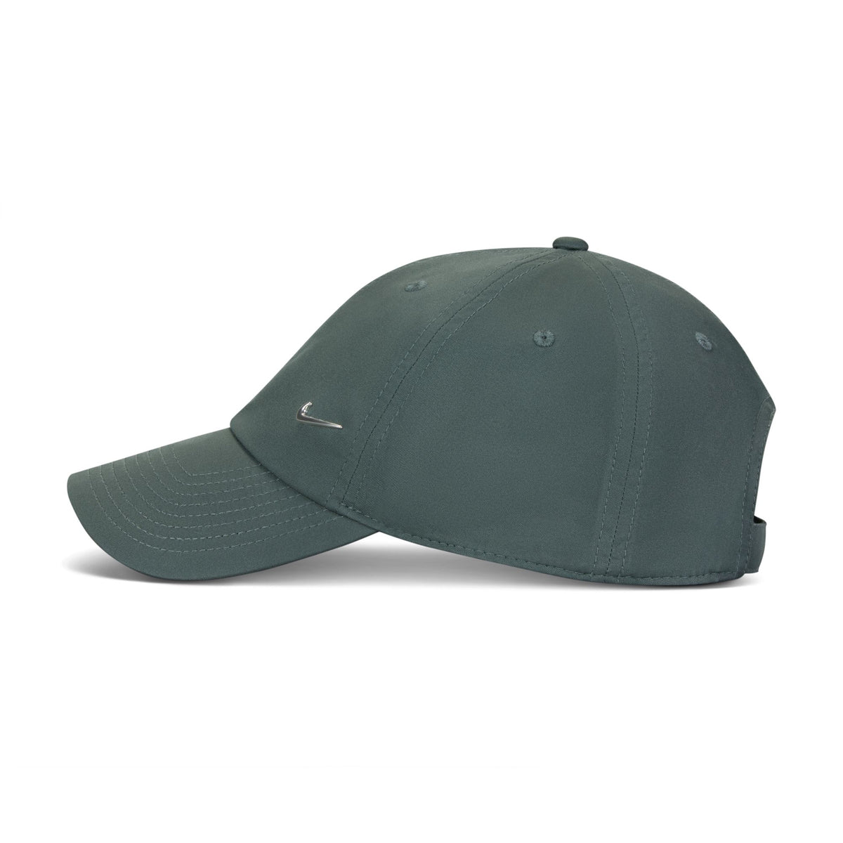 Nike Dri-FIT Club Unstructured Metal Swoosh Cap