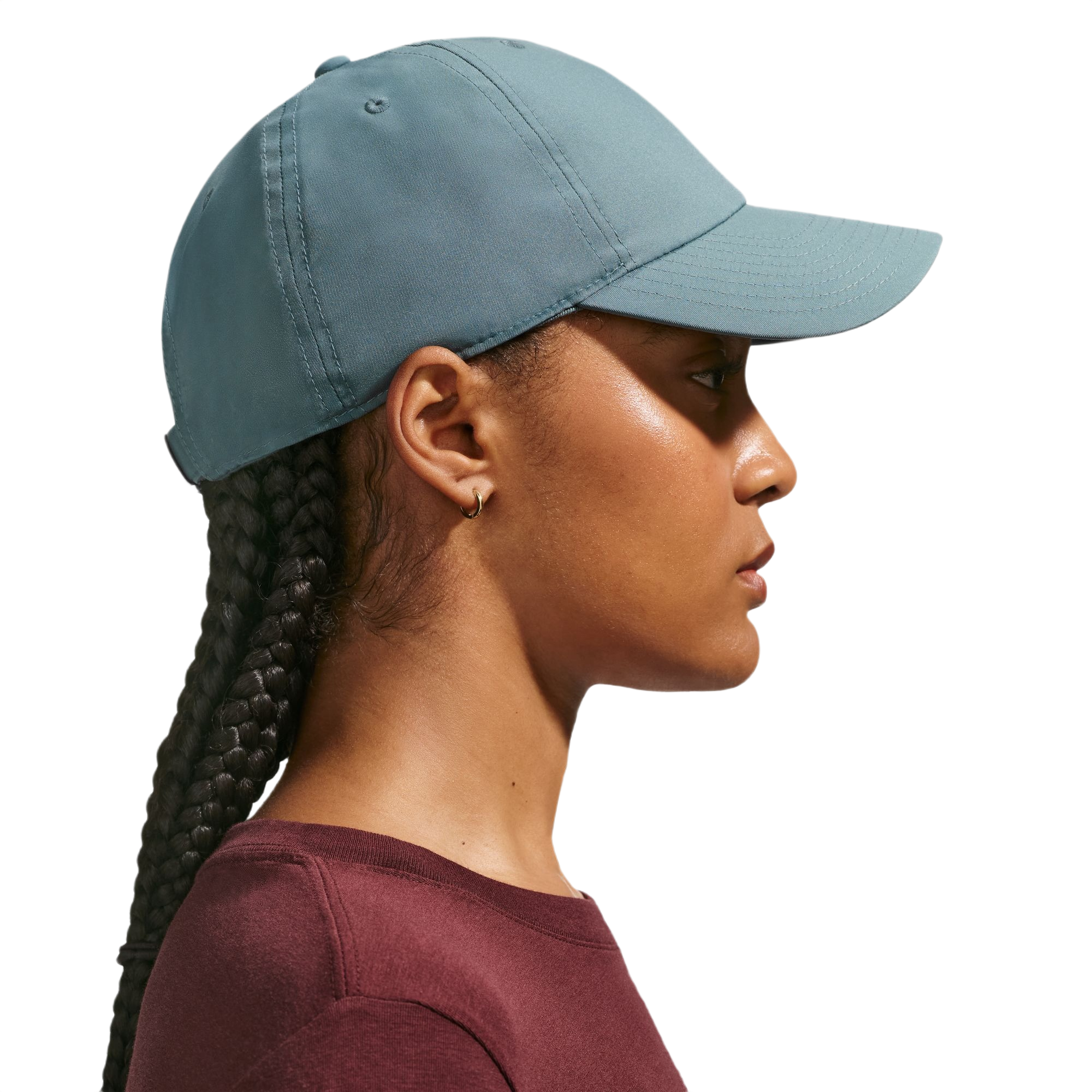 Nike Dri-FIT Club Unstructured Metal Swoosh Cap