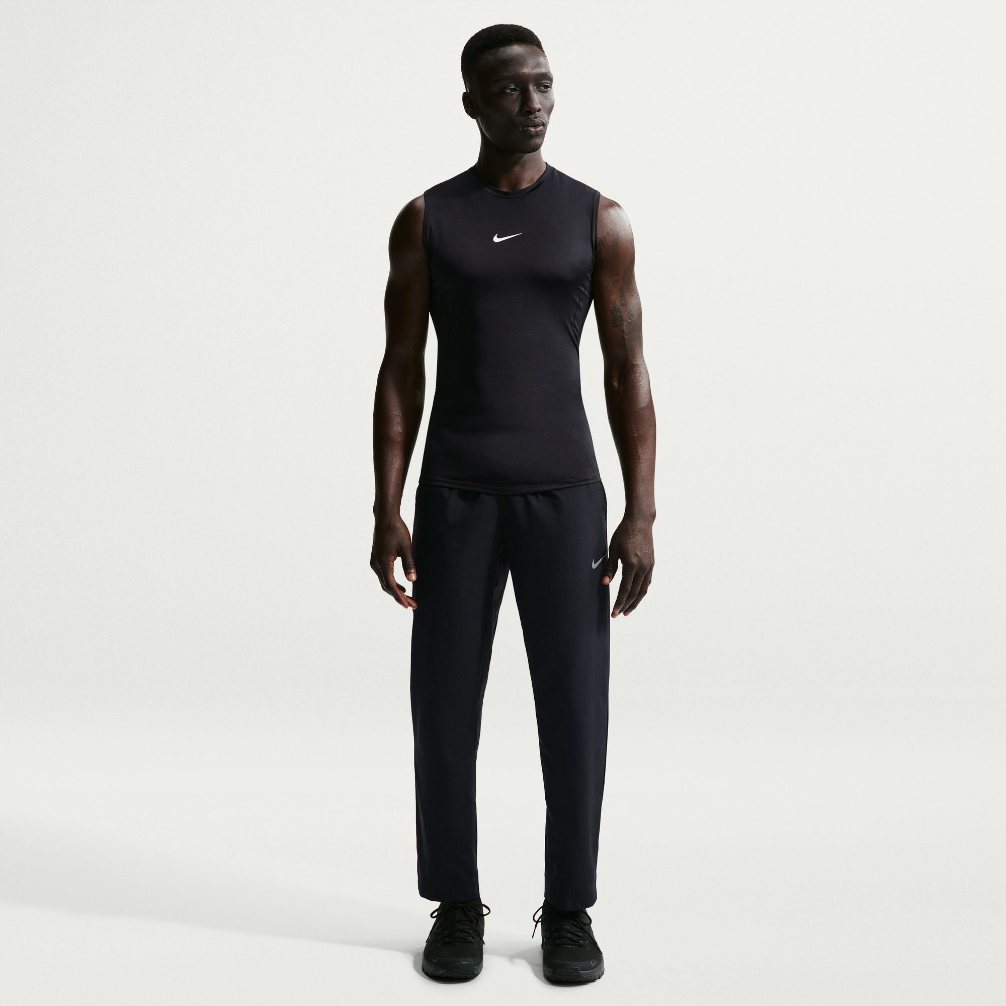 Nike Dri-FIT Open-Hem Mens Versatile Pants