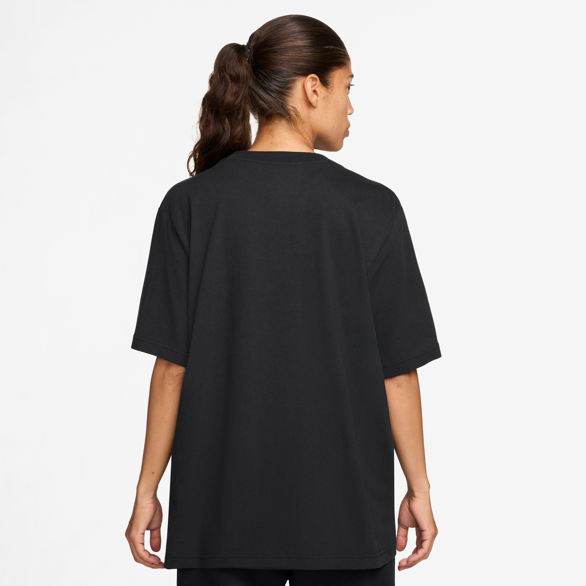 Nike Essential Womens Tee