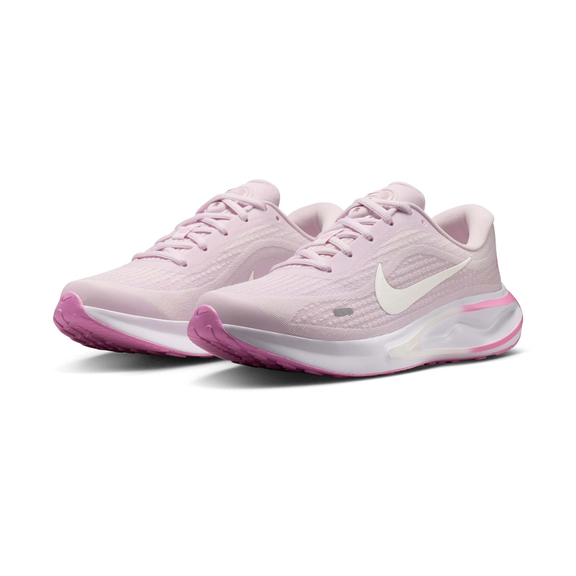 Nike Journey Run Womens Running Shoes
