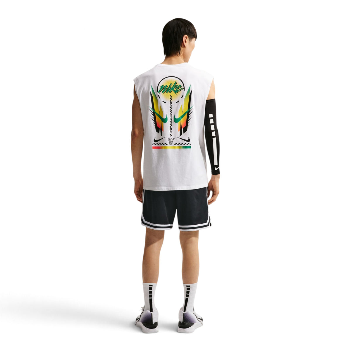 Nike DNA Dri-FIT 6-Inch Mens Basketball Shorts
